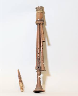 Zampogna (18th century) — Bagpipes, photograph from The Met