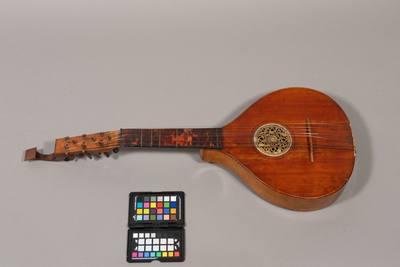 Cittern (ca. 1780–95) — Cittern, photograph from The Met