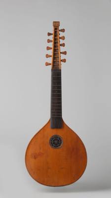 Cittern (1768) — Cittern, photograph from Rijksmuseum
