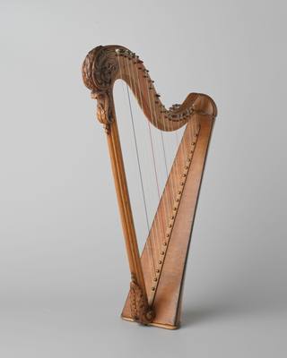 Portable harp (c. 1770 - c. 1780) — Harp, photograph from Rijksmuseum