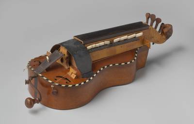 Hurdy-gurdy (c. 1750 - c. 1800) — Hurdy-gurdy, photograph from Rijksmuseum