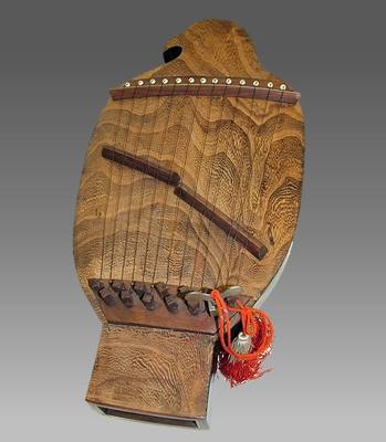 Koto (late 19th century) — Koto, photograph from The Met