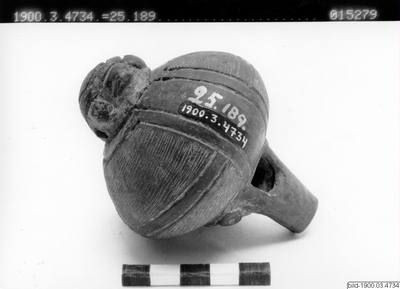 Clay cuckoo, okarina, flute (Undated) — Ocarina, photograph from Europeana