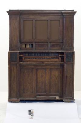 Domestic organ (Undated) — Pipe organ, photograph from Europeana