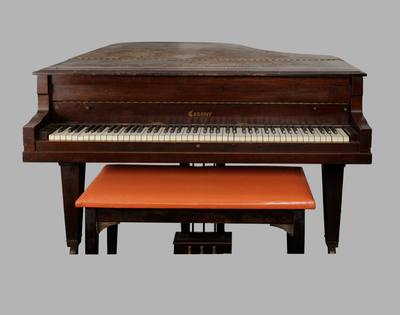 Piano from Pilgrim Baptist Church used by Thomas Dorsey (1930s) — Piano, photograph from Smithsonian