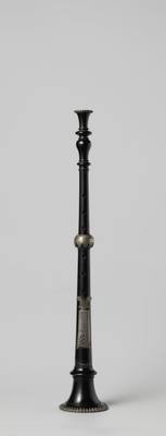 Oboe or shawm (c. 1680) — Shawm, photograph from Rijksmuseum