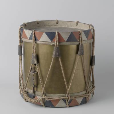Side Drums (39 x) (before c. 1828) — Snare drum, photograph from Rijksmuseum