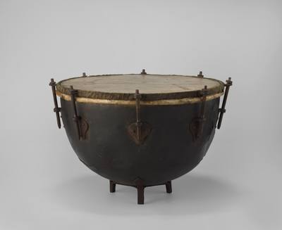 Kettledrum (c. 1700 - c. 1800) — Timpani, photograph from Rijksmuseum