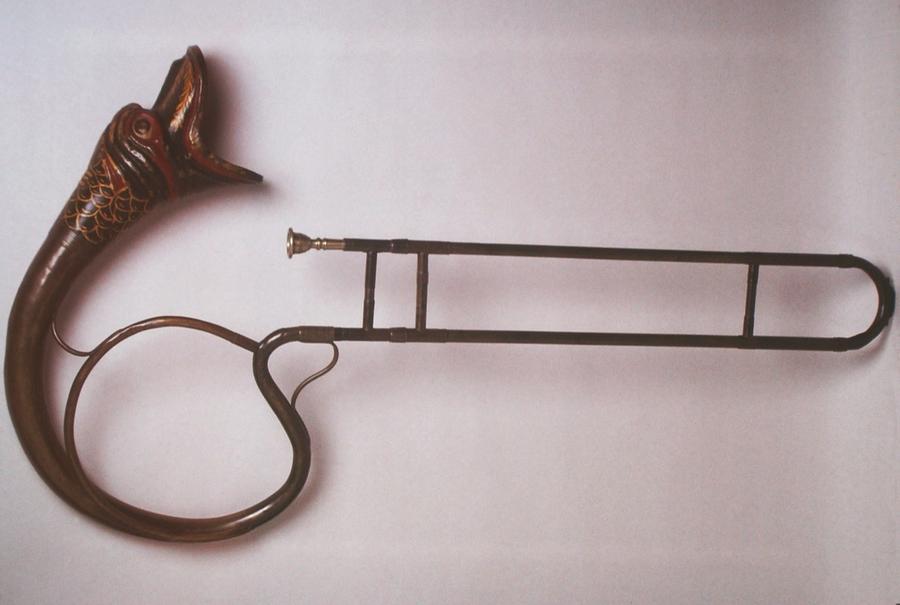 Tenor Slide Trombone in B-flat (early 19th century) — Trombone, photograph from The Met