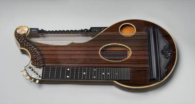 Concert Zither (ca. 1890) — Zither, photograph from The Met